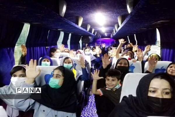 اجتماع بزرگ مادران و دختران اهوازی در مصلای امام خمینی (ره)