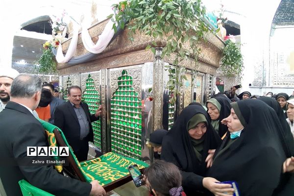زیارت پرچم مقدس امام رضا (ع) در دهه کرامت در شهرستان ملارد