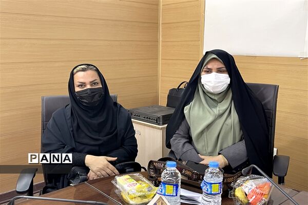 تقدیر از مدیران مدارس منتخب طرح جشنواره تجارب برتر و نوآوری