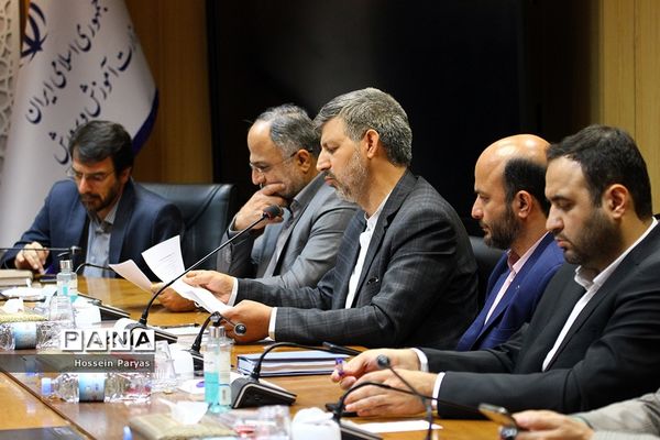 آیین امضا تفاهم‌نامه وزارت آموزش و پرورش و جمعیت هلال احمر جمهوری اسلامی ایران