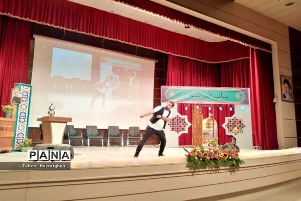 جشن ولادت امام رضا(ع) در فرهنگسرای بعثت صفادشت