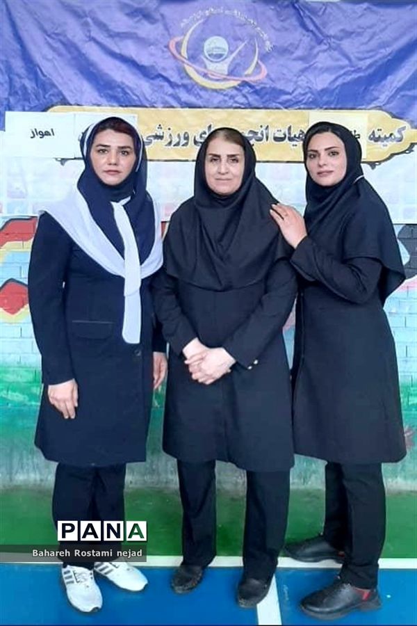 نایب قهرمانی بانوان فرهنگی حمیدیه در مسابقات طناب کشی استان خوزستان