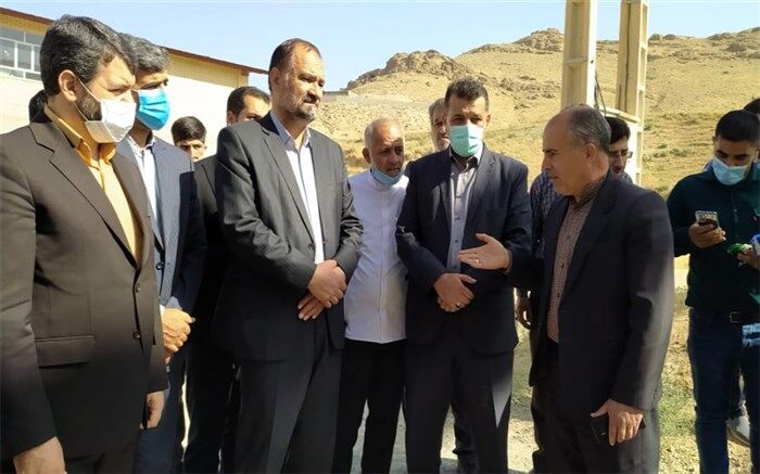 بازدید وزیر کار از مجموعه ورزشی نیمه کاره شهدای شلمزار 