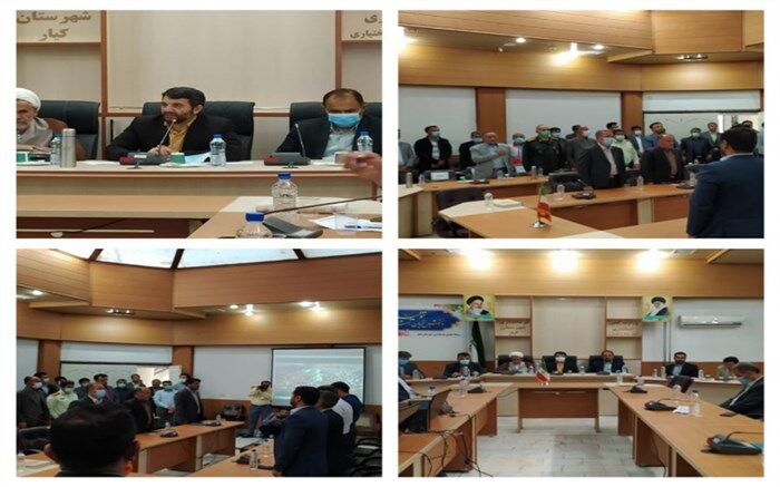 نشست شورای اداری شهرستان کیار با حضور وزیر کار و رفاه اجتماعی در فرمانداری