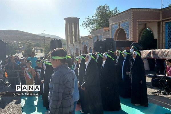 همایش پیاده‌روی امام رضایی‌ها در شهرکرد