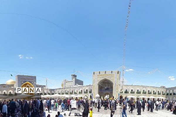 حال و هوای حرم مطهر رضوی در دهه کرامت
