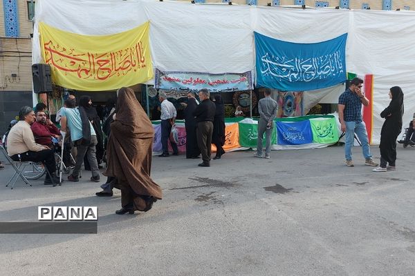 حال و هوای حرم مطهر رضوی در دهه کرامت