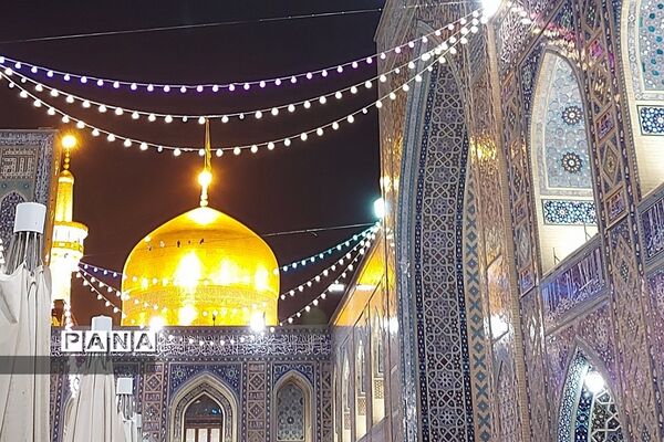 حال و هوای حرم مطهر رضوی در دهه کرامت