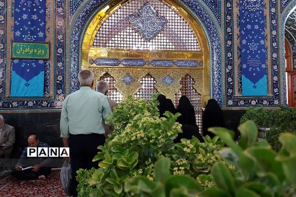 حال و هوای حرم مطهر رضوی در دهه کرامت