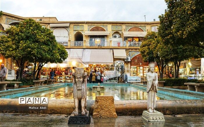 تخلیه فاضلاب مسجد وکیل از طریق سیستم مرکزی شهری انجام می‌شود