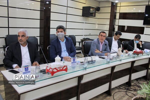 جلسه ستاد ثبت نام  اداره‌کل آموزش و پرورش استان بوشهر