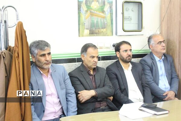 برگزاری جشن میلاد امام رضا(ع) در اداره‌کل آموزش و پرورش استان همدان
