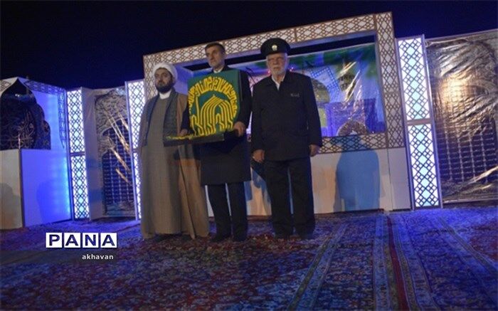 جشن زیر سایه خورشید در بهاباد یزد برگزار شد