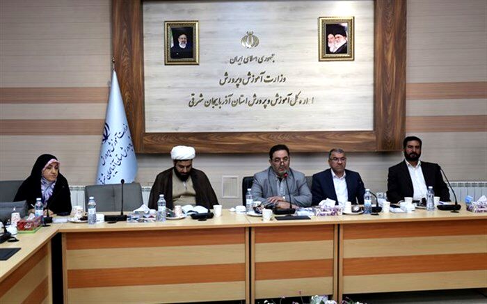 علایق دانش‌آموزان شناسایی و در مسیر درست هدایت شود