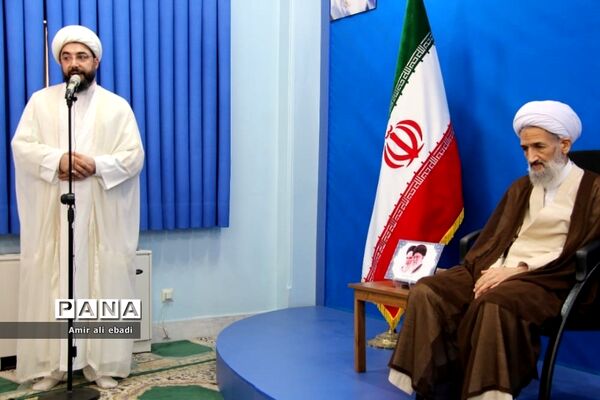 دیدار سرپرست و کارکنان جهاد کشاورزی با نماینده ولی فقیه