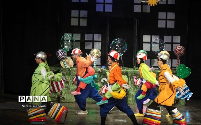 داود زارع: تئاتر و هنرهای نمایشی یک ابزار بسیار قدرتمند برای یاددادن مفاهیم‌ آموزشی است