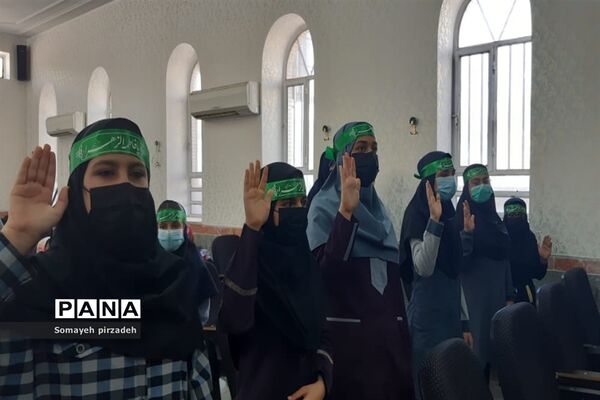همایش پیشتازان ناحیه یک اهواز با شعار من امام رضائی‌ام در روز میلاد امام رضا (ع)