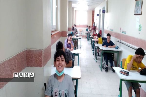 برگزاری امتحانات خرداد در مدرسه استثنایی سروش