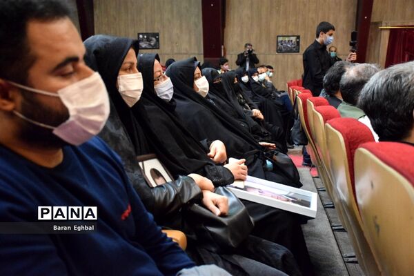 دوازدهمین دوره کنگره شهدا منطقه 5 و گرامیداشت سالگرد شهادت حاج قاسم سلیمانی