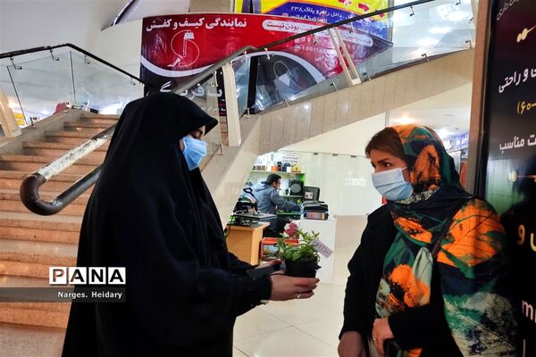 کاروان عزاداری حامی غریب به مناسبت شهادت حضرت فاطمه زهرا(س) در امیدیه
