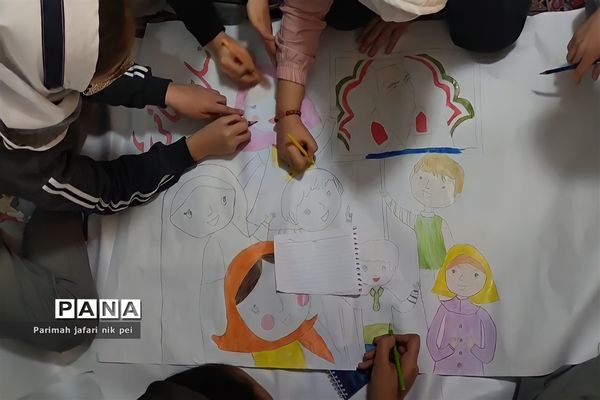 برگزاری ایستگاه نقاشی همگانی گرامیداشت سپهبد سردار حاج قاسم سلیمانی در شهرستان قرچک