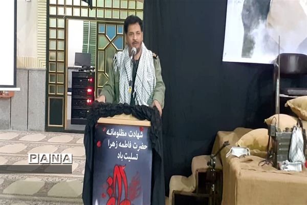 عزای فاطمیه و گرامیداشت شهادت سردار دلها درابرکوه