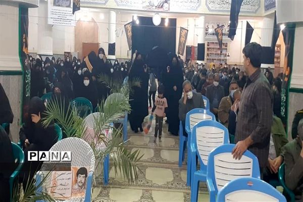 عزای فاطمیه و گرامیداشت شهادت سردار دلها درابرکوه