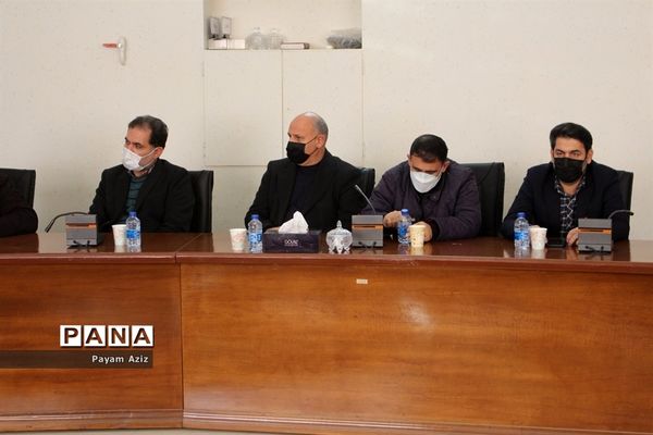 نشست هیات اندیشه ورز بسیج فرهنگیان سپاه شهدا آذربایجان غربی