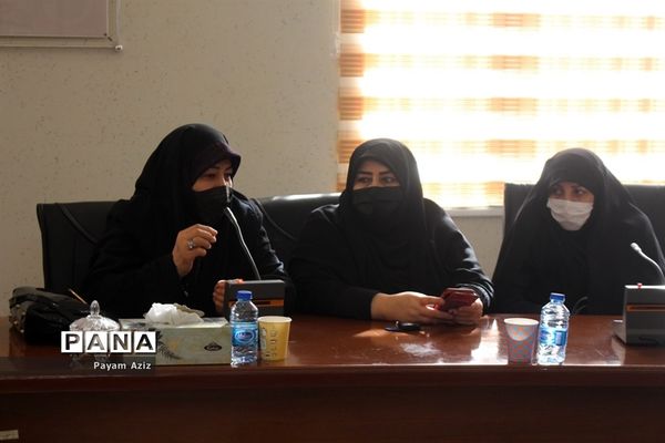 نشست هیات اندیشه ورز بسیج فرهنگیان سپاه شهدا آذربایجان غربی