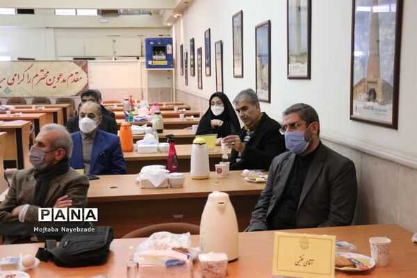 نشست شورای برنامه ریزی سازمان دانش‌آموزی خراسان رضوی