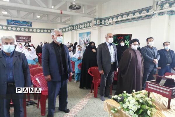 مراسم آیین گرامیداشت سالروز ورود رهبر معظم انقلاب در دبستان شاهد ابرکوه