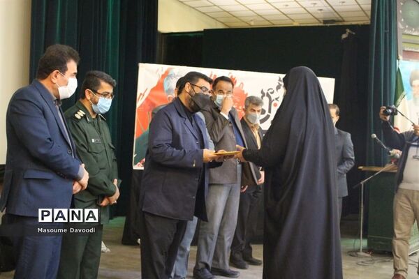 وداع با شهید تازه تفحص شده همزمان با دومین سالگرد شهادت سردار حاج قاسم سلیمانی در شیراز
