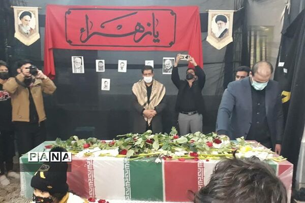 نسل سلیمانی‌ها به استقبال شهید گمنام در رودهن
