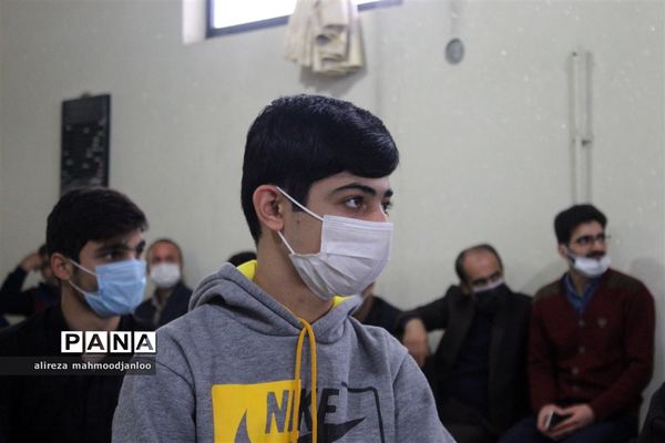 مراسم هیأت دانش‌آموزی در شهرستان گلوگاه