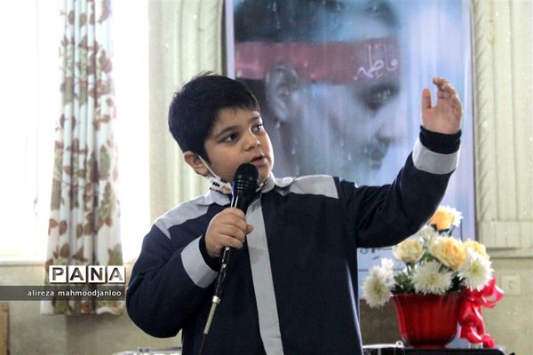 مراسم هیأت دانش‌آموزی در شهرستان گلوگاه