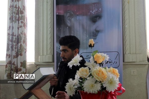 مراسم هیأت دانش‌آموزی در شهرستان گلوگاه