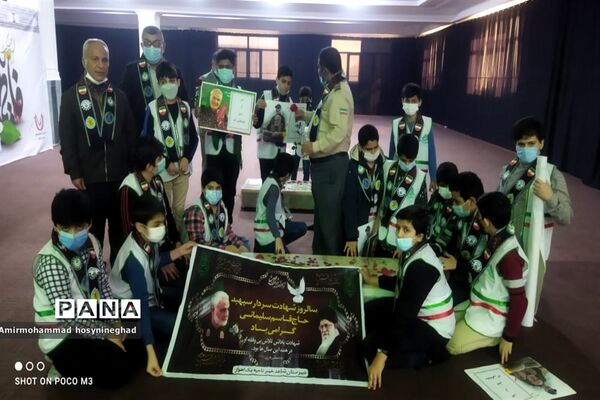 غبار روبی مزار شهدا توسط پیشتازان دبیرستان پسرانه شاهد خیبر