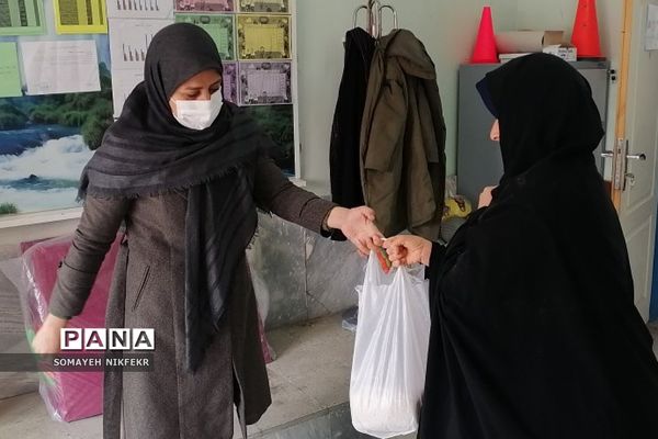 تهیه و توزیع بسته‌های حمایتی توسط مرکز نیکوکاری ترنم‌مهر