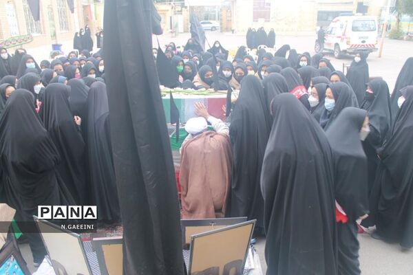 استقبال از شهید گمنام در مدرسه شهیده قضایی قم