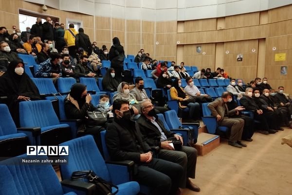 همایش بزرگ راه شهادت در رودهن