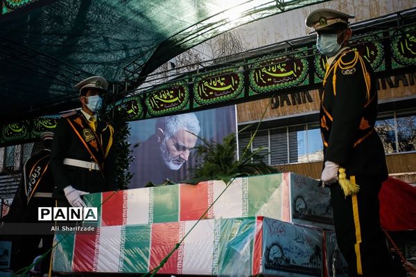 تشییع پیکرهای ۱۵۰ شهید دوران دفاع مقدس