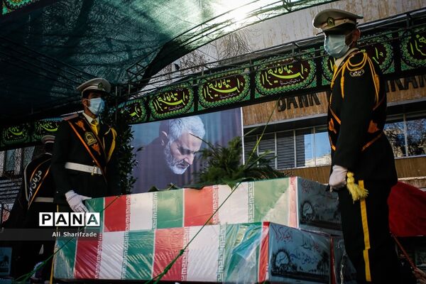 تشییع پیکرهای ۱۵۰ شهید دوران دفاع مقدس