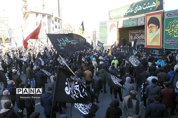 تجمع عزاداران فاطمی در میدان هفت‌تیر