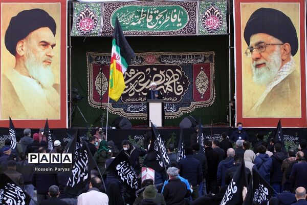 تجمع عزاداران فاطمی در میدان هفت‌تیر