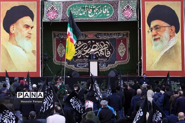 تجمع عزاداران فاطمی در میدان هفت‌تیر