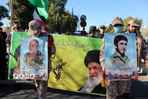 خاکسپاری دو شهید گمنام در مدرسه علمیه فاطمی