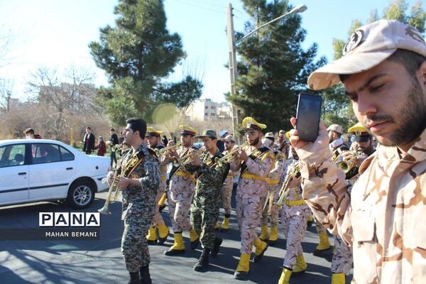 خاکسپاری دو شهید گمنام در مدرسه علمیه فاطمی