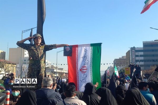 تشیع پیکرهای مطهر ۱۵۰ شهید گمنام دفاع مقدس