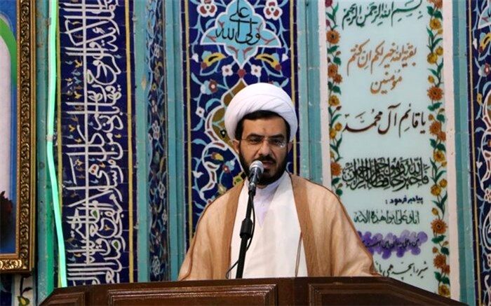 تمام نقاط کشور باید از امکانات رفاهی، آموزشی و درمانی برخوردار باشد