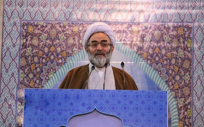دشمن به دنبال تضعیف کشور با استفاده از مشکلات داخلی است